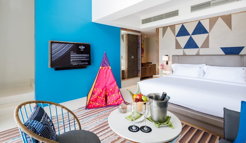 Hard Rock Hotel Maldives_Silver_Family_Studio_Master_Bedroom_